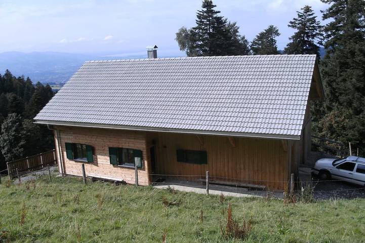 Blockhütte für 8 Personen, mit Terrasse in Alberschwende