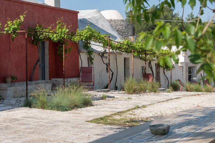 Chambre d’hôte pour 3 personnes, avec piscine ainsi que vue et jardin à Noci - 2