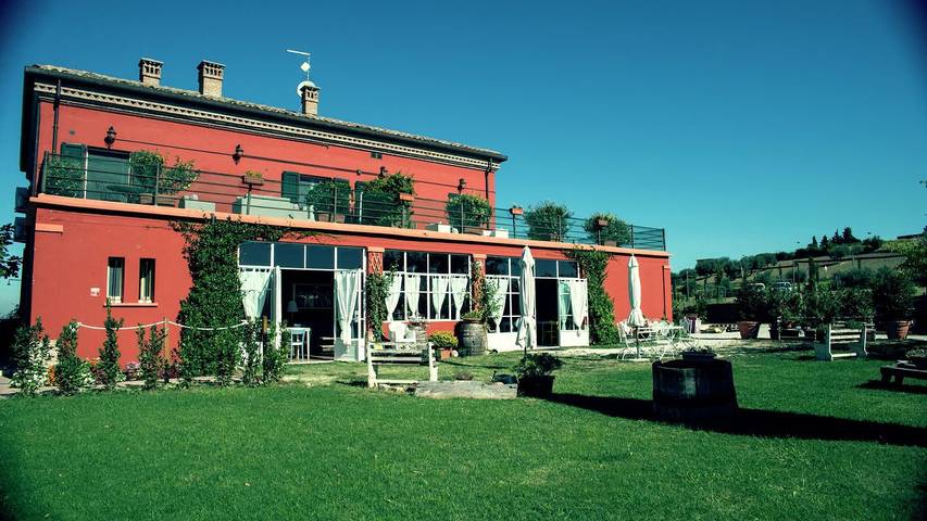 Appartamento per 4 persone, con piscina e giardino in Coriano