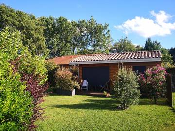 Cottage pour 2 personnes, avec jardin à Sainte-Eulalie-en-Born