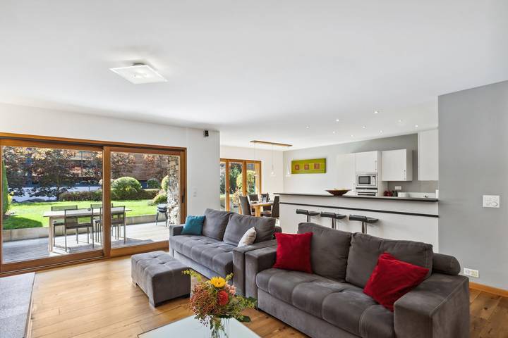Location de vacances pour 4 personnes, avec Balcon/Terrasse ainsi que Terrasse et Jardin dans Portes du Soleil