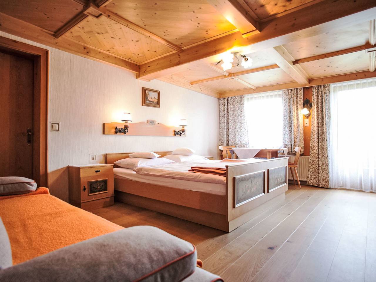 Ganze Wohnung, Doppelzimmer 1 in Ramsau am Dachstein, Schladming-Dachstein