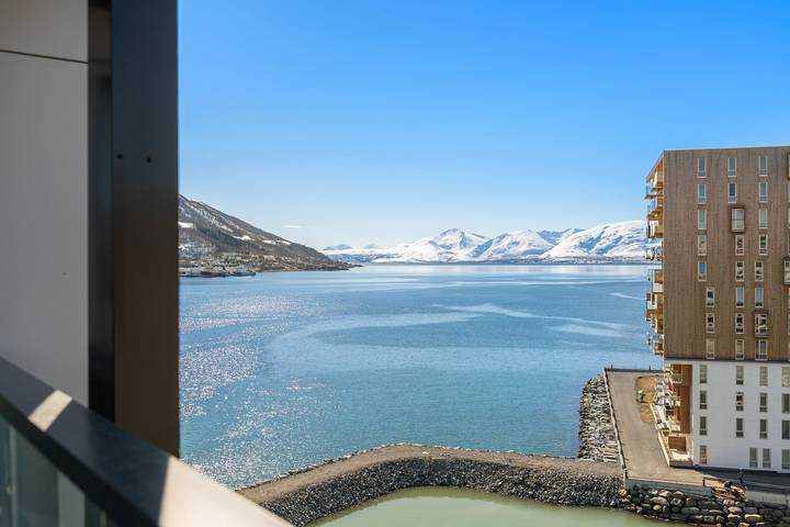 Appartamento per 8 persone, con Balcone e Terrazza nonché Giardino in Tromso