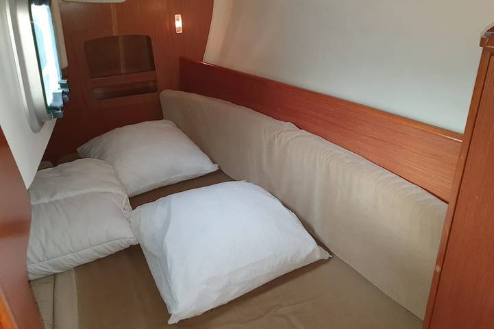 Péniche pour 4 personnes, avec terrasse en Provence-Alpes-Côte d'Azur - 2