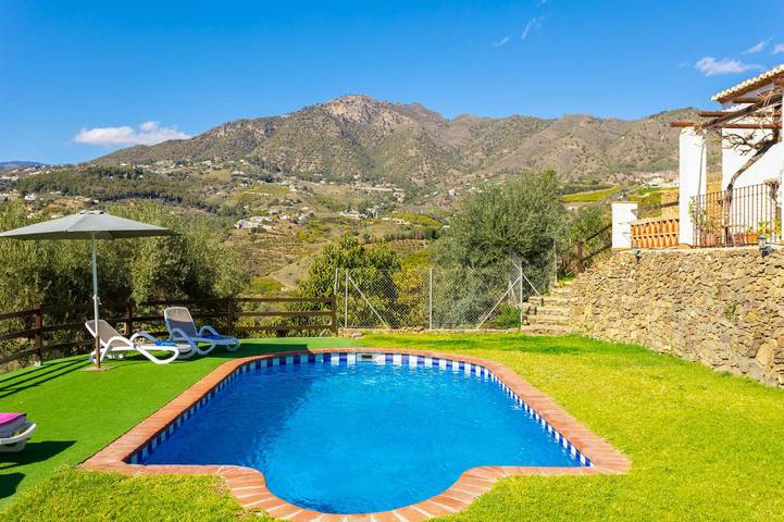 Casa rural para 4 personas, con terraza además de jardín y vistas al mar en Frigiliana - 4
