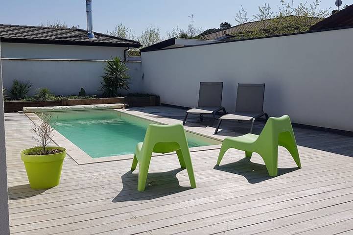Maison de vacances pour 3 personnes, avec Terrasse et Jardin à Saint-Médard-en-Jalles