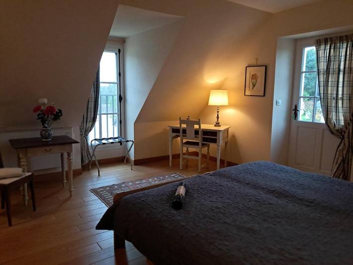 Location de vacances pour 2 personnes, avec jardin et balcon à Huismes - 4