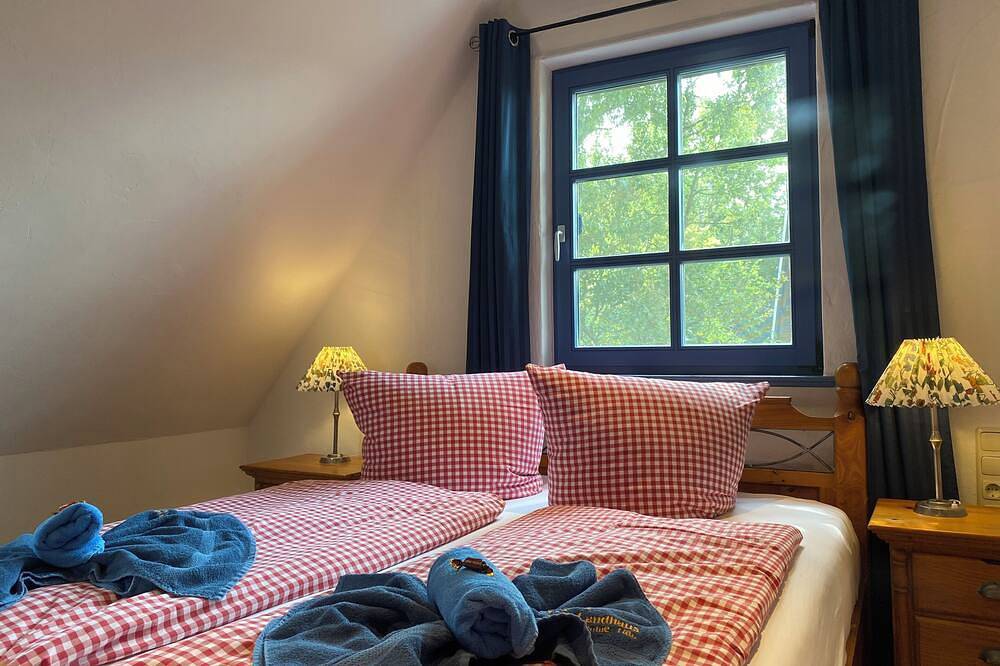 Very cozy 5***** half-timbered house with sauna & fireplace + terraces + attic in Neverow, Dargen