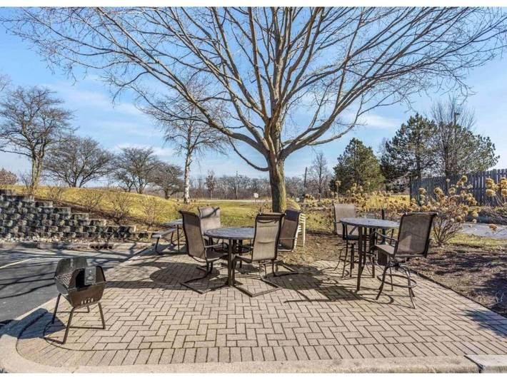 Apartamento entero, 1 cama tamaño queen | No fumadores, cocina in Vernon Hills (Illinois), Condado de Lake (IL)
