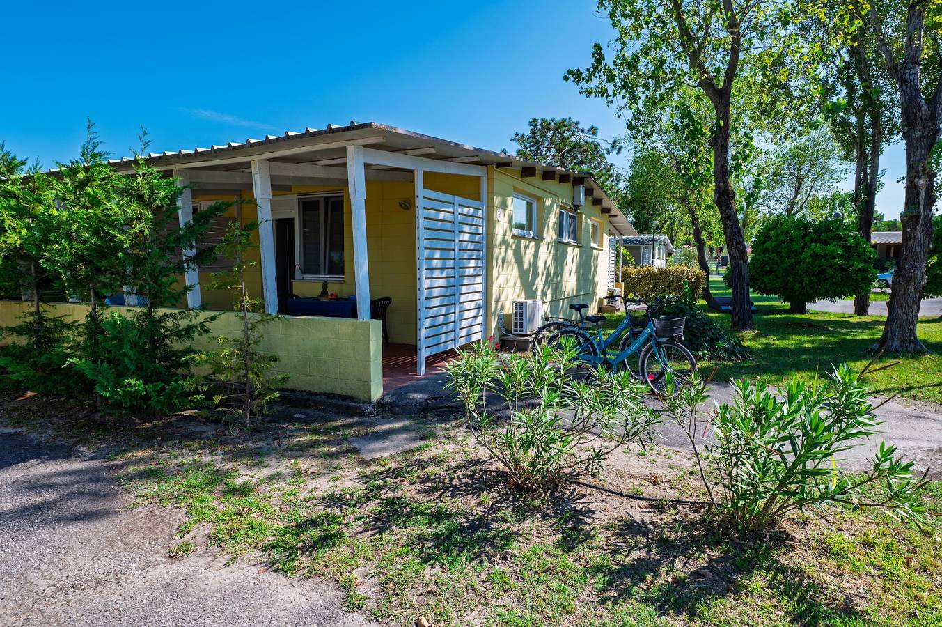 Ferienpark Rosapineta Sud Bungalow 2 für 3 Personen in Rosolina Mare, Polesine