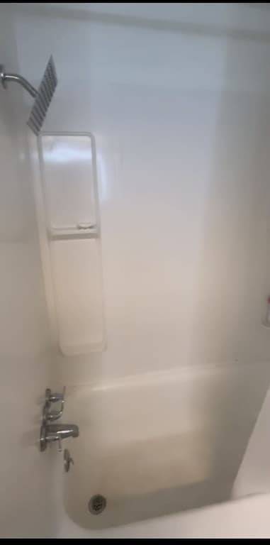 Cozy Private Bedroom/bath with smoking allowed in Jackson, Hinds County