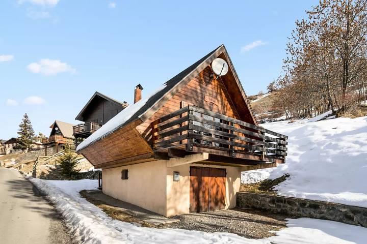 Chalet pour 9 personnes, avec balcon dans Vars (station de ski) - 2