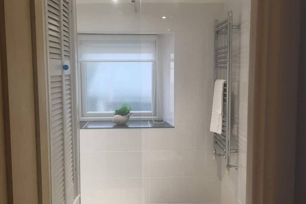 Beautifully presented former Fishermans Cottage and Pet Friendly in Newlyn, Cornwall