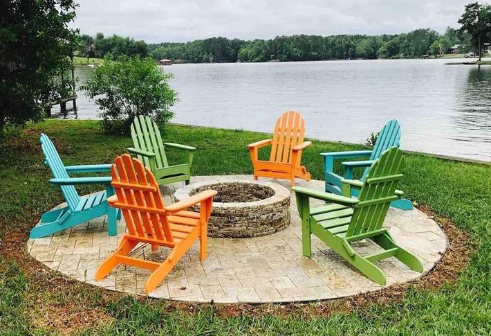 Vacation rental for 12 people, with yard, with pets in Lake Sinclair