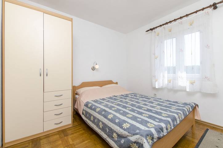 Ferienwohnung für 4 Personen, mit Balkon in Primosten - 4