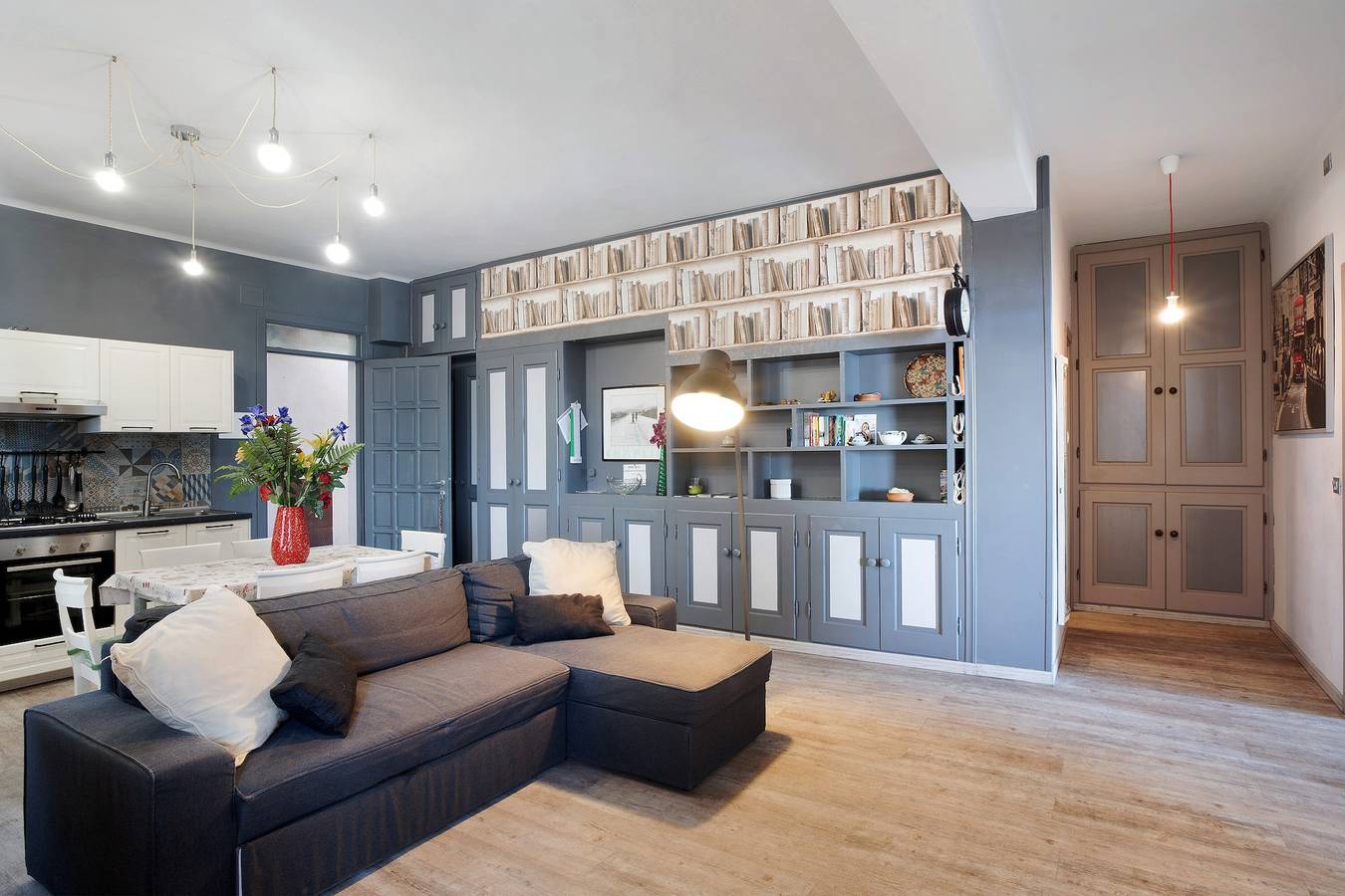 Vacation Rental for 6 Guests in Imperia, Ligurian Alps