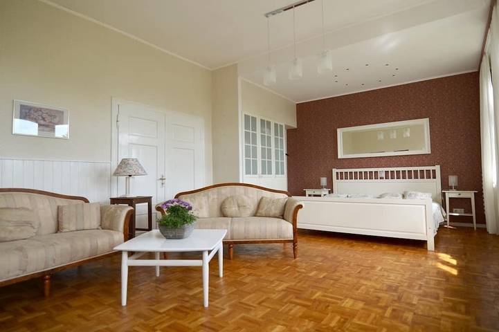 Ferienwohnung für 2 Personen, mit Sauna und Terrasse sowie Garten