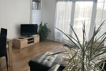 Gîte pour 6 personnes, avec terrasse et jardin, animaux acceptés à Montévrain