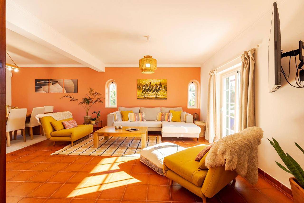 Casa Brincosa Ericeira in Praia da Foz do Lizandro, Ericeira