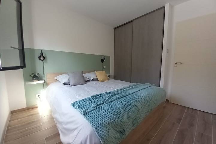 Location de vacances pour 5 personnes, avec terrasse à Caunes-Minervois - 2