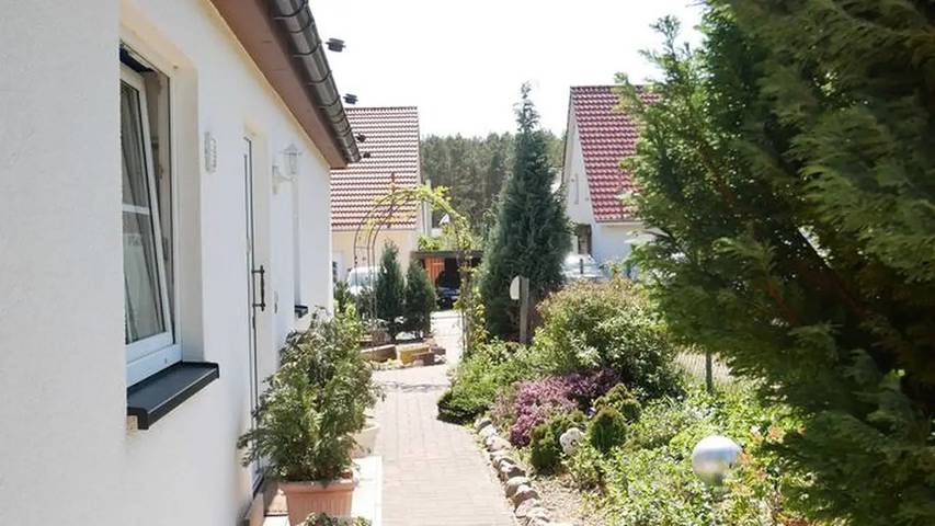 Bungalow für 2 Personen, mit Garten in Zempin - 2