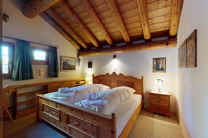 Ganze Wohnung, Apartment Starana 4 - Gemütliche 5-Zimmer-Maisonette in Madulain, Sankt Moritz