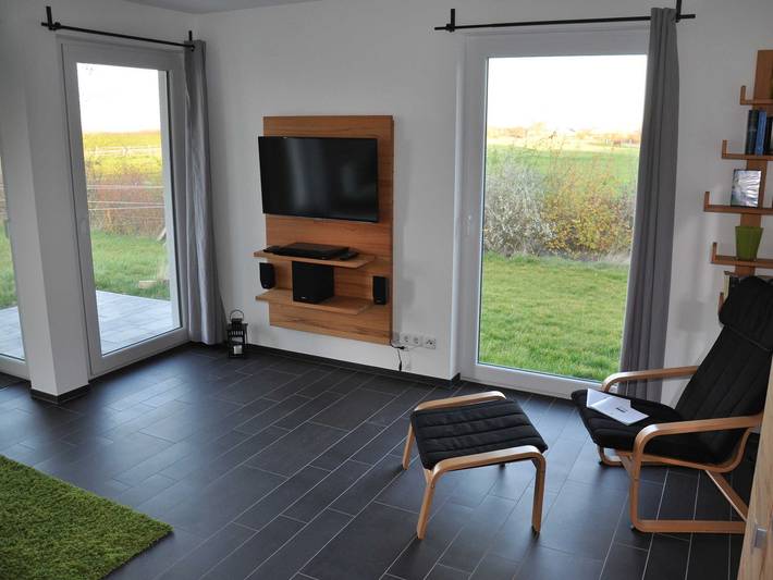 Ferienwohnung für 4 Personen, mit Sauna und Terrasse sowie Garten in Börgerende-Rethwisch - 2