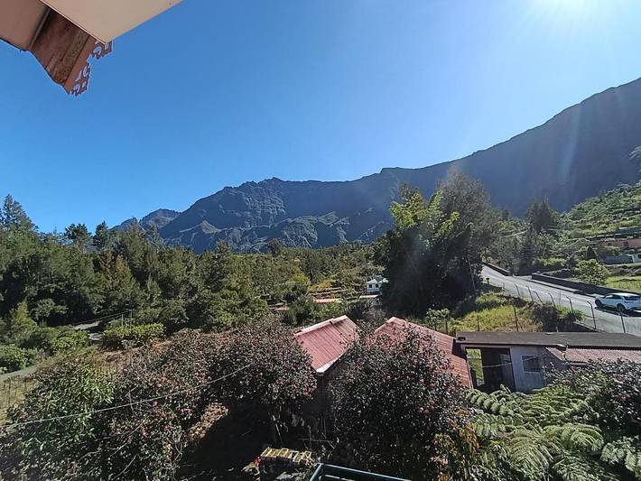 Gîte pour 3 personnes, avec terrasse à Cilaos - 4