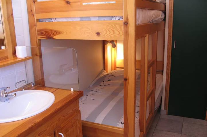 Appartement entier, Appartement très lumineux en rez de jardin, in Saint-Chaffrey, Serre Chevalier
