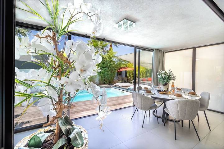 Gîte pour 6 personnes, avec Jacuzzi ainsi que Terrasse et Jardin dans Plage de La Gorguette
