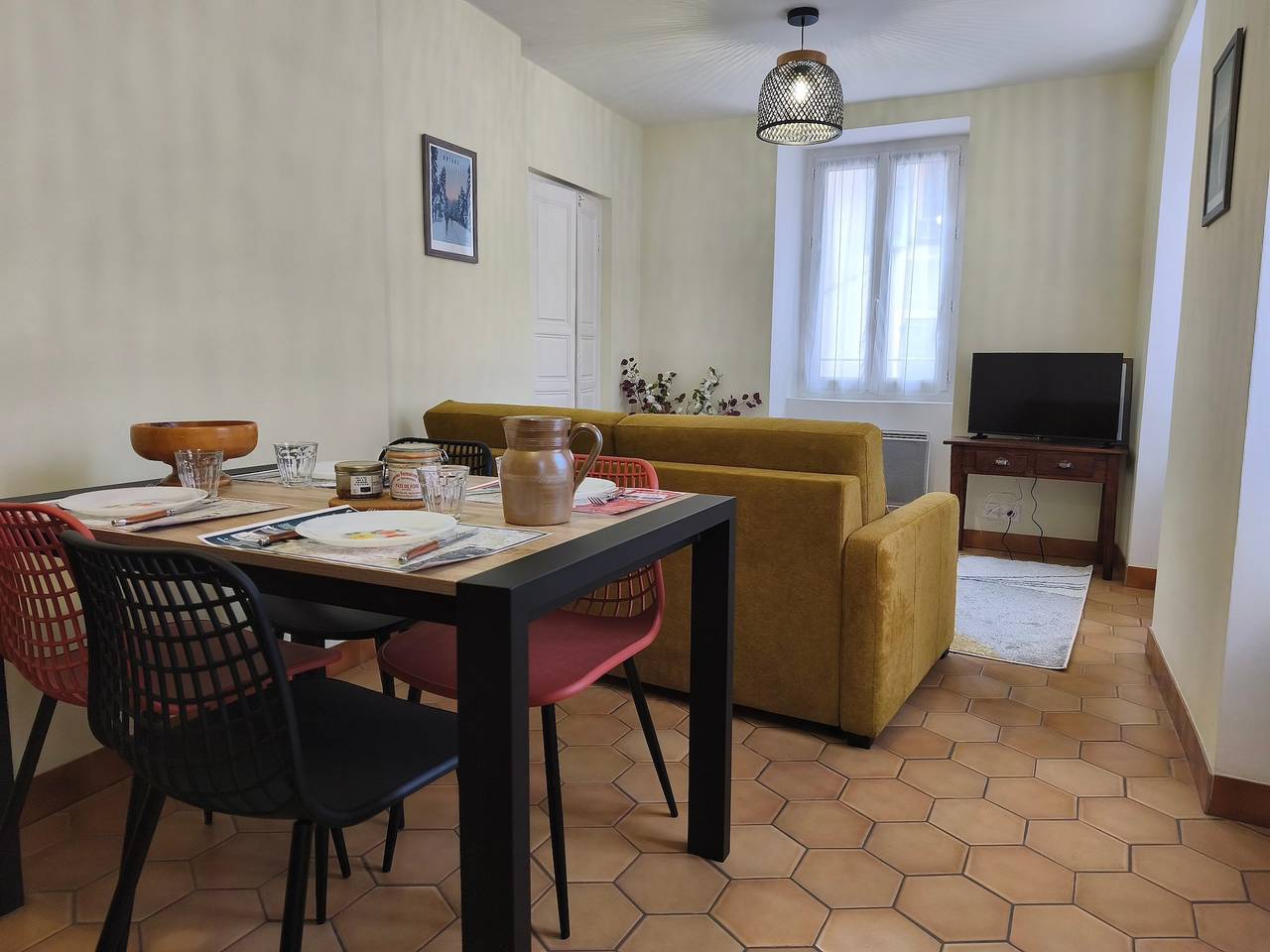 Ganze Wohnung, Le rendez-vous du Gévaudan – Charmantes renoviertes Apartment im Zentrum von Marvejols in Marvejols, Mende und Umgebung
