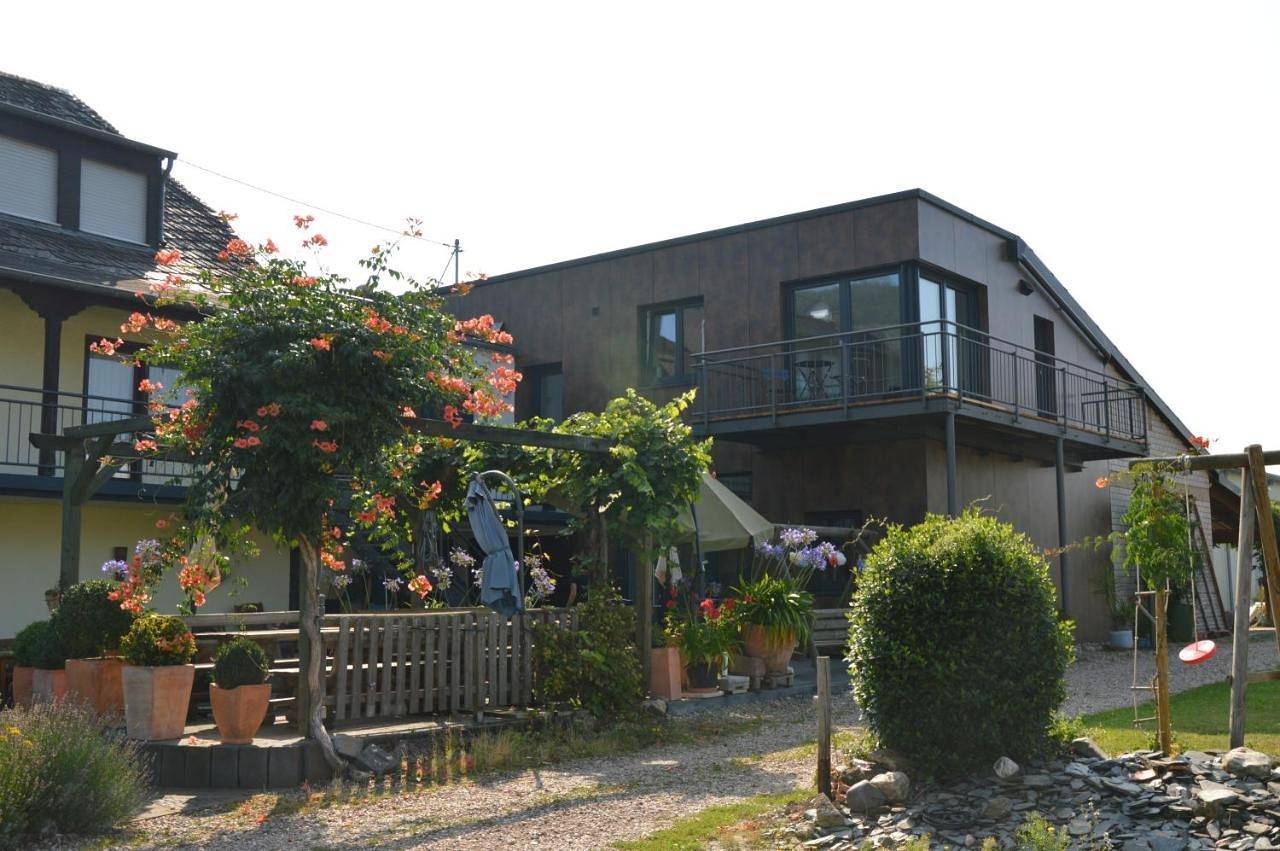 Ganze Wohnung, Two-Bedroom Apartment in Köwerich, Moseleifel