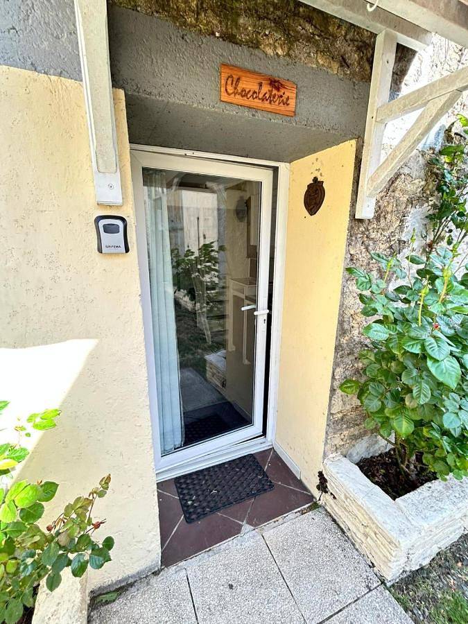 Gîte pour 5 personnes, avec jardin et vue à Saint-Vincent-Sterlanges - 3