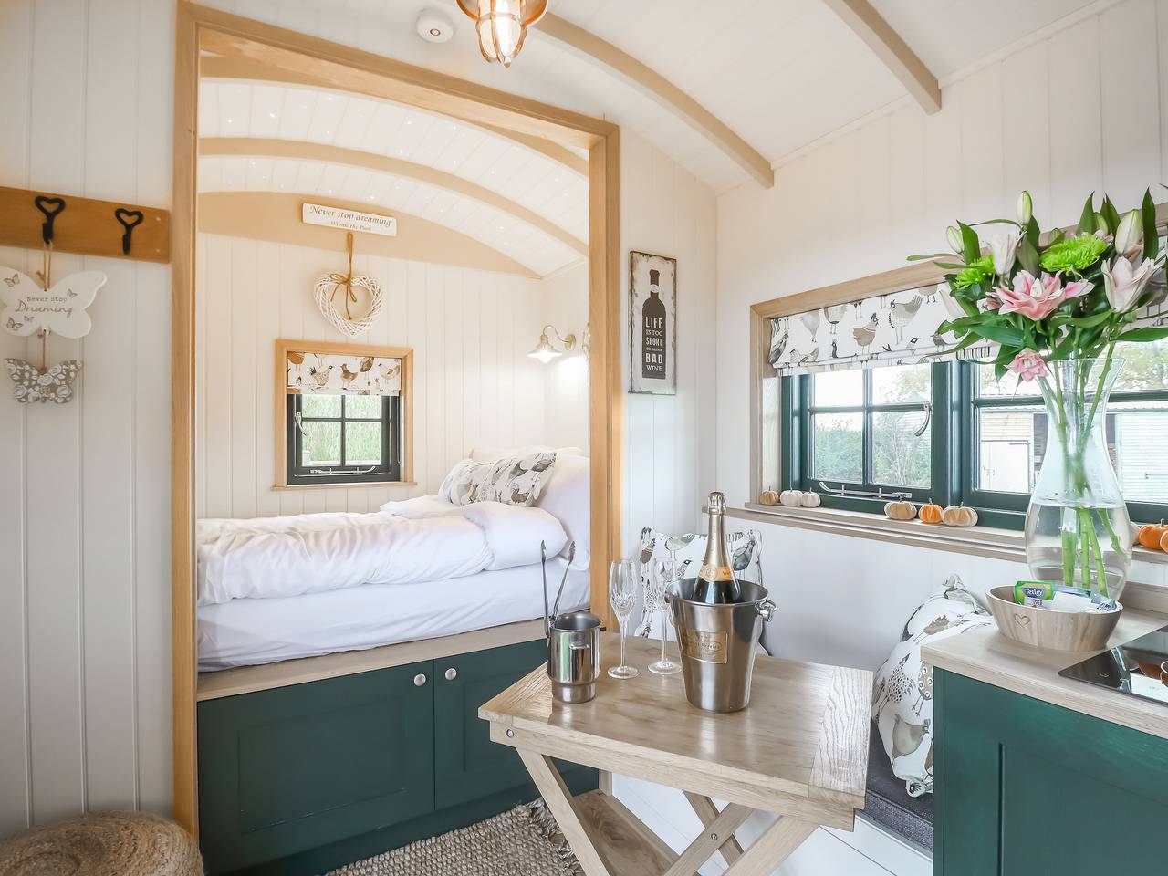 Poppie's Shepherd Hut - Uk50227 in Melton, Leicestershire
