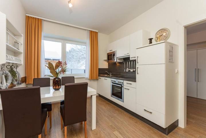 Ferienwohnung für 3 Personen, mit Terrasse und Garten sowie Ausblick in Schladming - 2