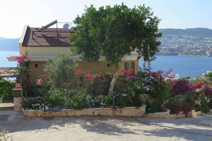 Luxus- Villa s mit Pool in Strandnähe in Kalkan, Antalya – Platz für bis zu 15 Gäste in Kaş, Provinz Antalya