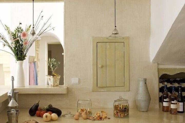 Gîte pour 16 personnes, avec piscine ainsi que jacuzzi et jardin à Aigaliers - 4