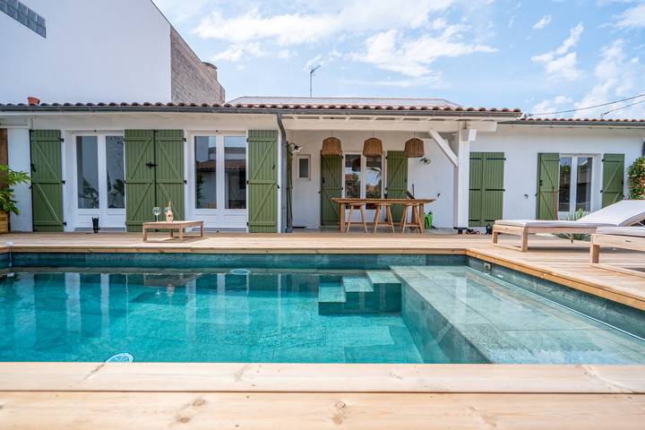 Location de vacances pour 8 personnes, avec jardin et terrasse dans Port d'Arcachon - 2