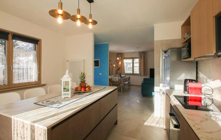 Location de vacances pour 6 personnes, avec jardin à Villa Santina - 3