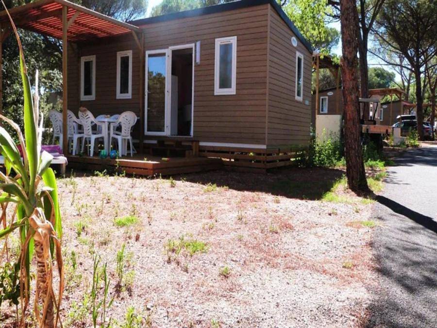 Camping Tikayan Les Cigales - Mobilheim 6 personen - Mobil Home Aqua 3 Zi 6 Pers Terrasse Halbüberdacht Clim Tv in Le Muy, Draguignan Region