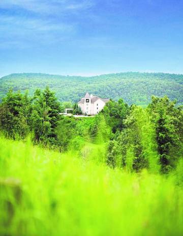 Hôtel pour 4 personnes, avec sauna et piscine ainsi que jacuzzi et terrasse dans Mont-Tremblant