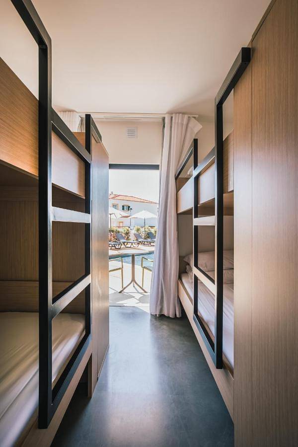 Location de vacances pour 8 personnes, avec jardin et piscine à Porto Covo - 3