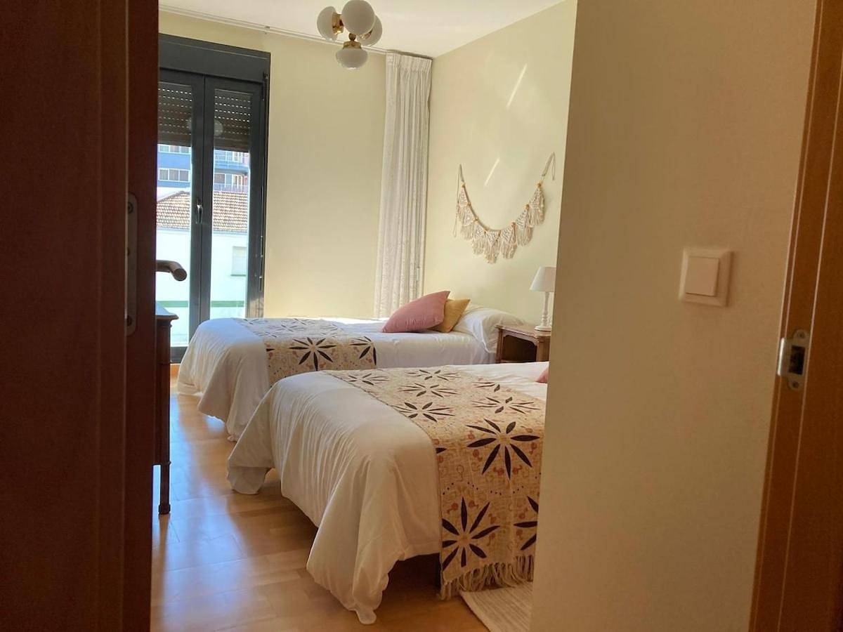 Apartamento entero, Two-Bedroom Apartment in Praia da Banda do Río (Bueu), Bueu