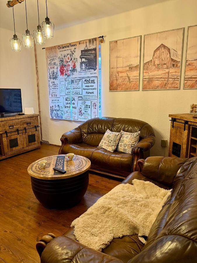 Geheel appartement, Two-Bedroom Chalet in Ludvíkov, Sudeten