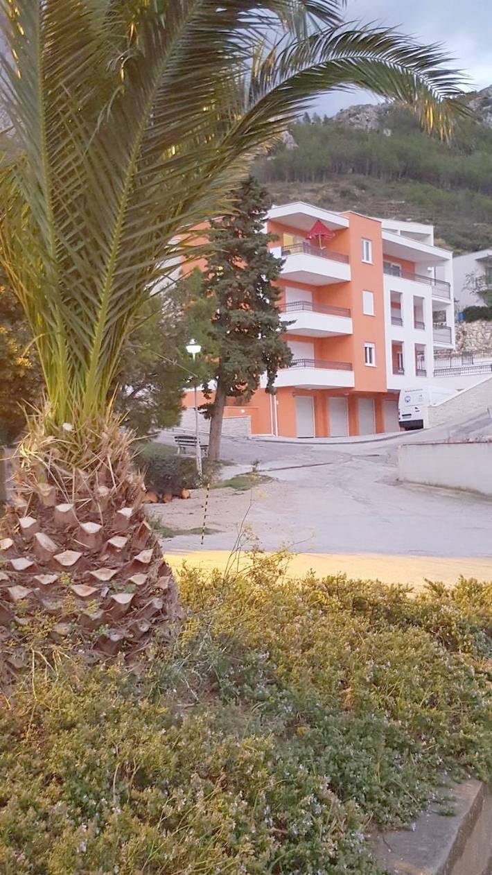 Ferienwohnung für 4 Personen, mit Balkon und Terrasse sowie Ausblick