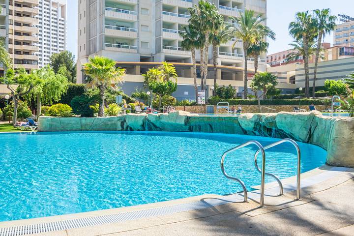 Apartment for 4 people, with garden in Benidorm