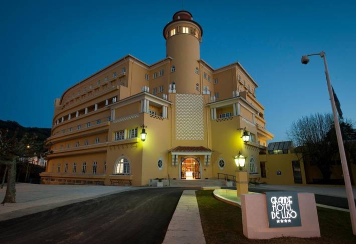 Hotel para 4 pessoas, com Terraço e Jardim e ainda Piscina infantil and Piscina em Luso