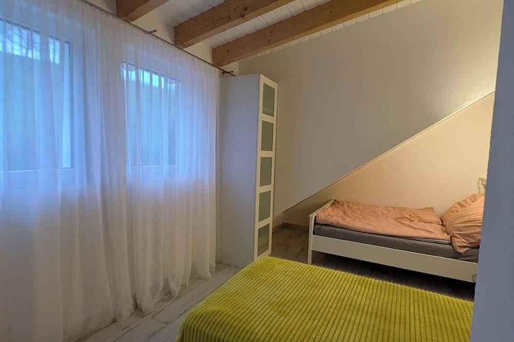 Ganze Wohnung, Geräumige und gemütliche Ferienwohnung für die ganze Familie. in Bebra, Hessisches Bergland