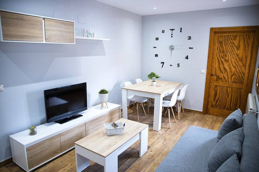 Newly renovated rural house, for 4-6 people in Sanchidrián, Région d'Ávila