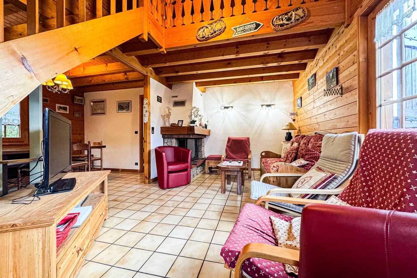 Chalet face au Mont-Blanc, calme et confort in Saint-Gervais-les-Bains, Pays du Mont-Blanc